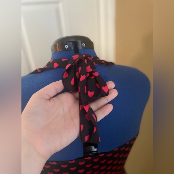 ModCloth Folter Sweetheart Halter / Valentine Hearts Dress / Size M / EUC ❤️ - Picture 9 of 16